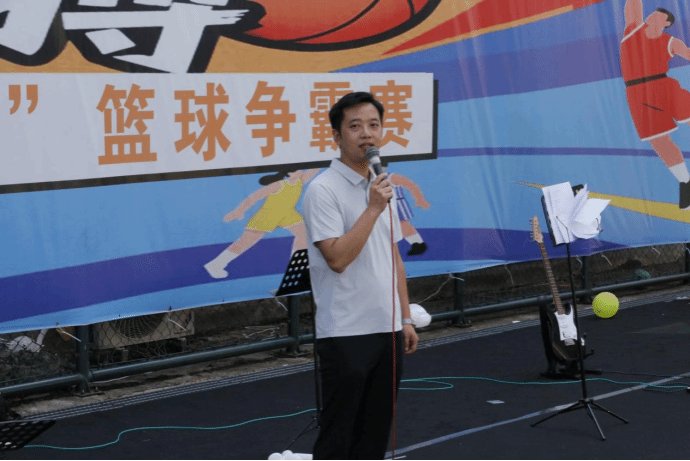 为加强新老生沟通